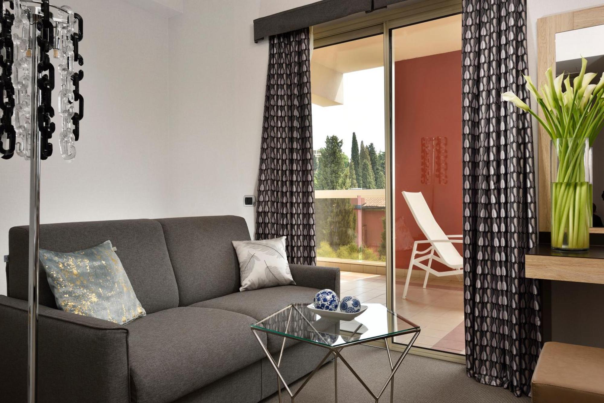 Hotel Continental Wellness&Spa Sirmione Esterno foto