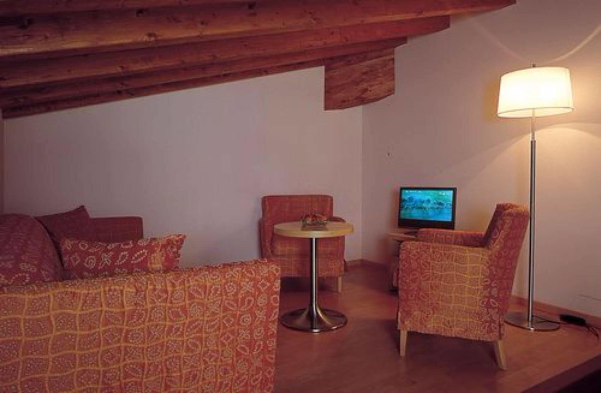 Hotel Continental Wellness&Spa Sirmione Esterno foto