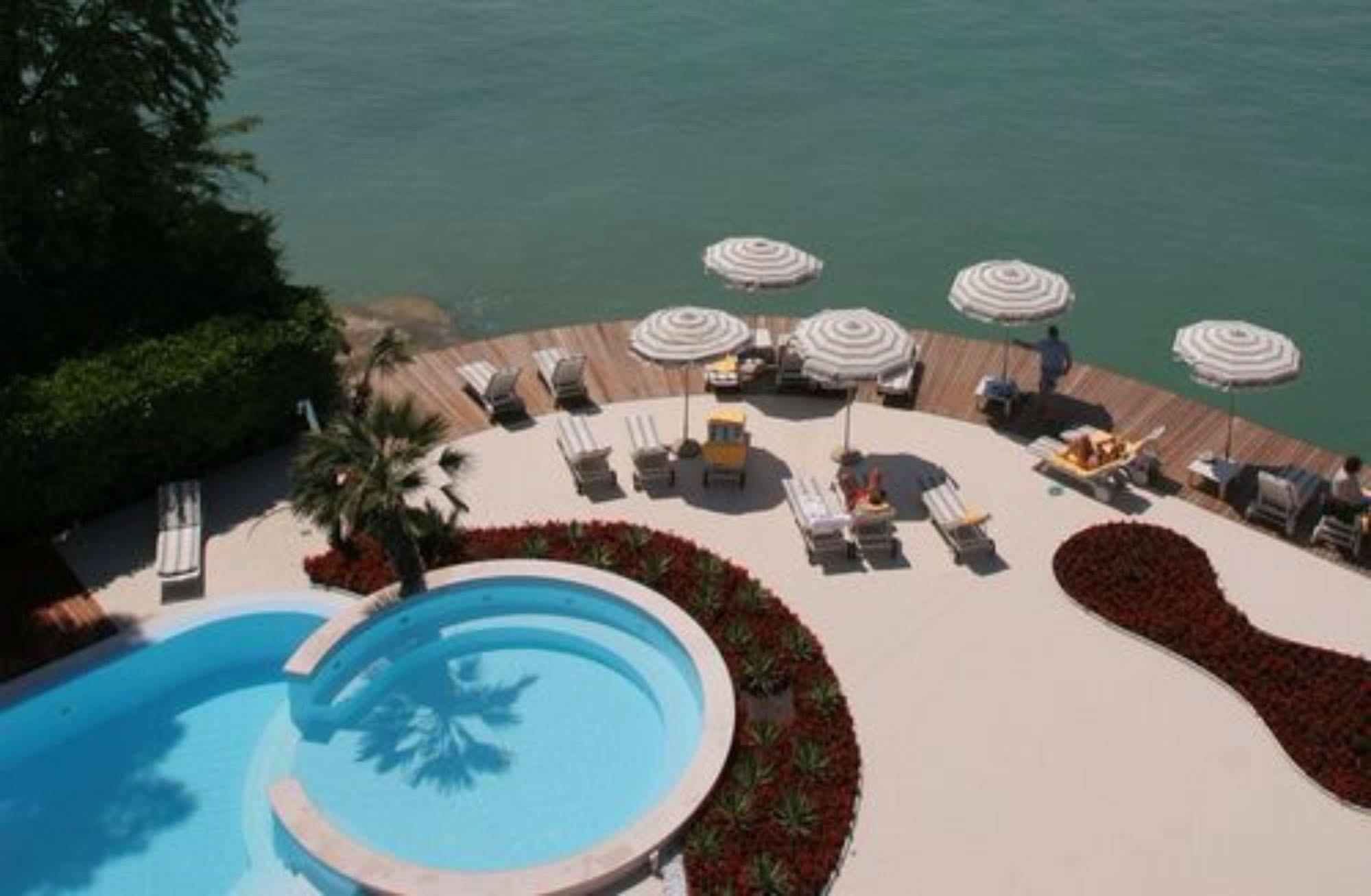 Hotel Continental Wellness&Spa Sirmione Esterno foto