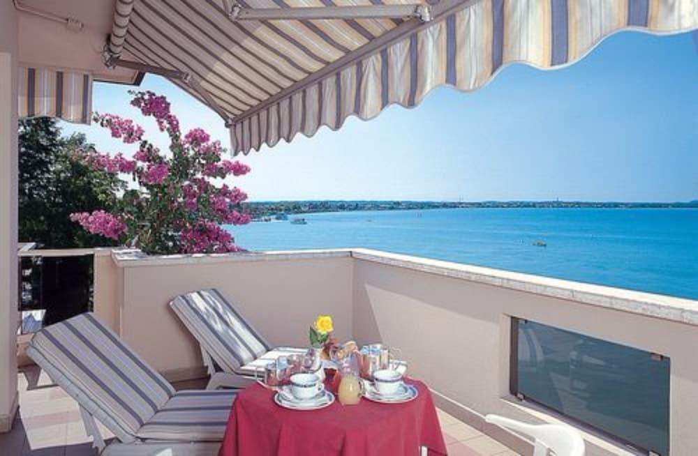 Hotel Continental Wellness&Spa Sirmione Esterno foto
