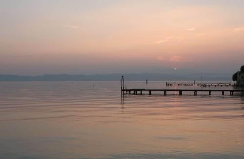 Hotel Continental Wellness&Spa Sirmione Esterno foto